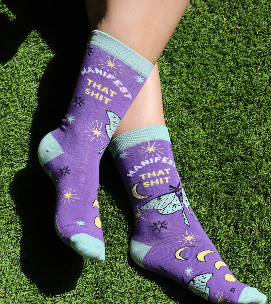 Manifest That Shit Women’s Crew Socks
