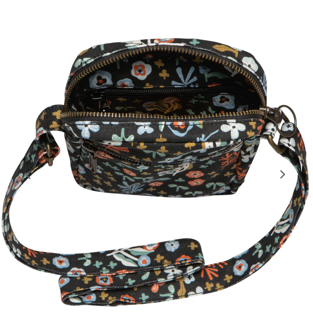 Dogwood Crossbody Bag