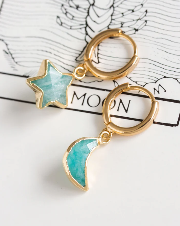 Sky Gazing Mismatched Hoop Earrings- Amazonite