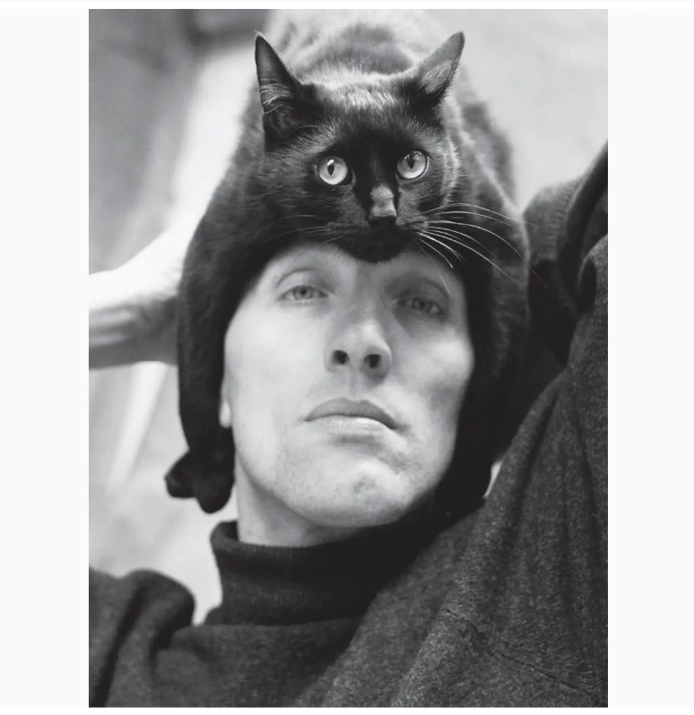 Artists & Their Cats