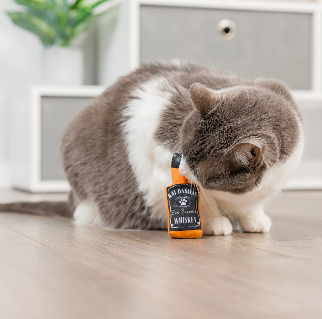Kat Daniel’s Whiskey Cat Toy